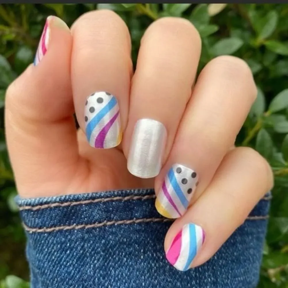 Color Street - “Cool Beans” a fun retro 80s style, shimmery nail strips - Picture 1 of 9